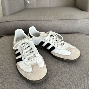 Adidas Sambas